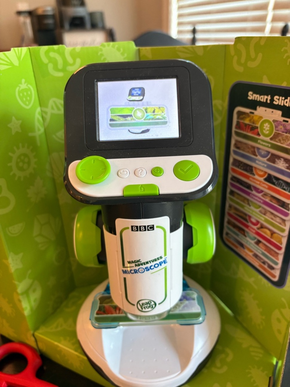New but opened - LeapFrog Magic Adventures Microscope - Picture 7 of 8